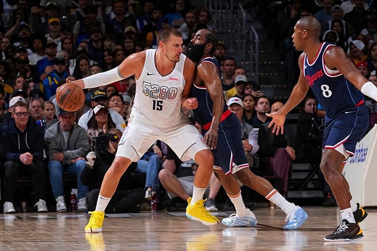 九游体育澳大利亚队不断突破！，穆雷连续五场比赛得分超过比赛局势复杂赛场气氛高涨的简单介绍