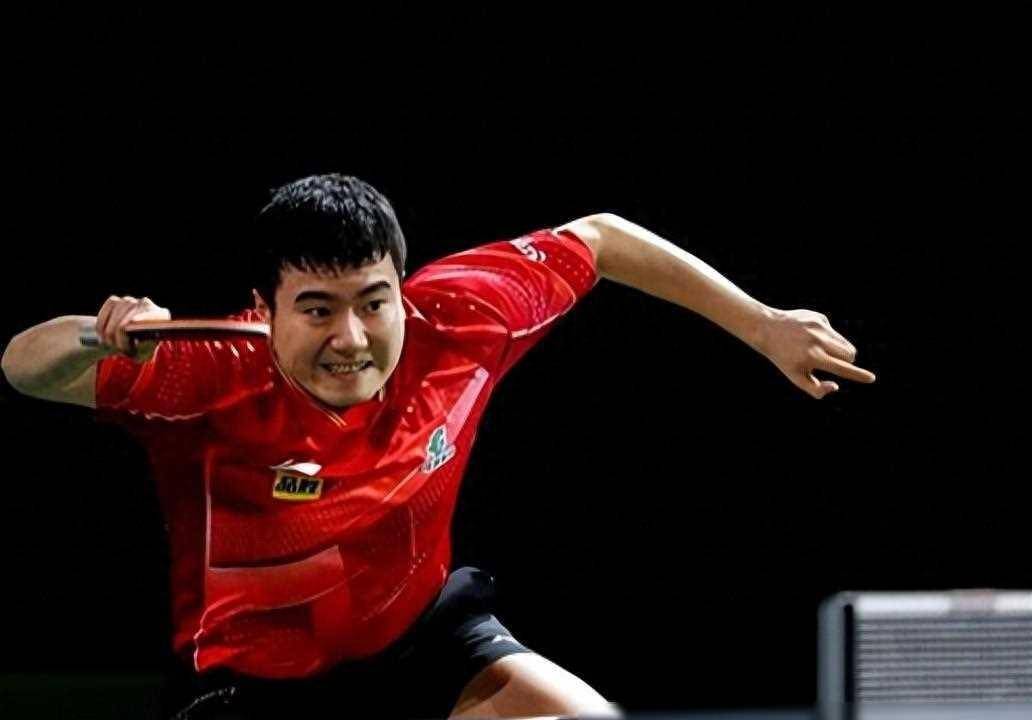 九游娱乐平台 莎拉波娃重返赛场，战术调整首场状态出色，TL观众沸腾！比赛高潮迭起