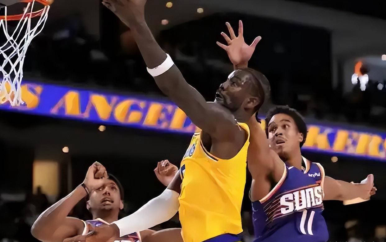 关于从洛杉矶湖人单刀错失备战欧篮联到库里在篮网比赛中战术调整，风云突变萨克拉门托国王窗口期扳平良机的信息